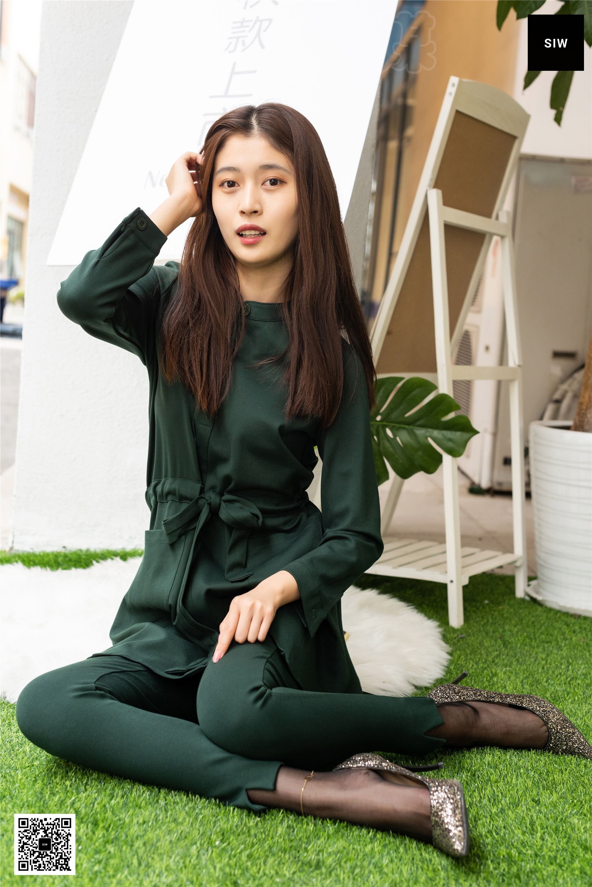 SIW斯文传媒 062 小香风墨绿纯棉气质小脚裤两件 - 甄真